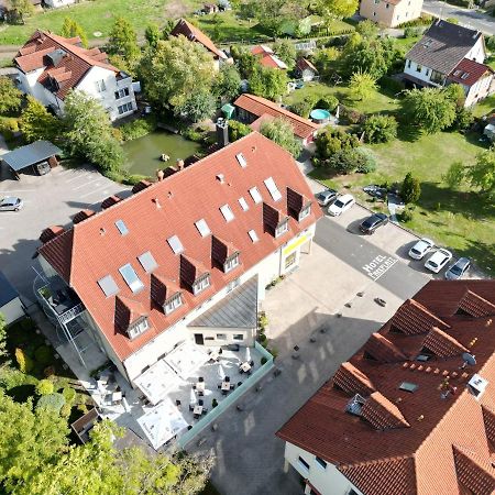 Hotel & Restaurant Zum Hirsch Romhild エクステリア 写真