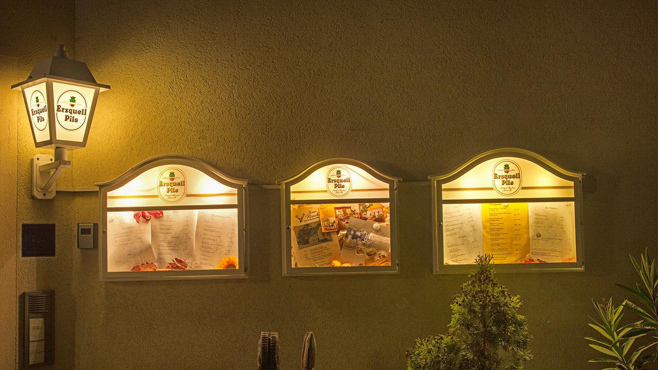 Hotel & Restaurant Zum Hirsch Romhild エクステリア 写真